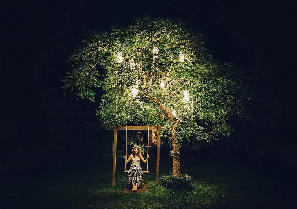 VFpictures's tweet photo. Our Last night in Pai... 🍃 https://t.co/m8NpZHCaVx https://t.co/8rtxQADN4j