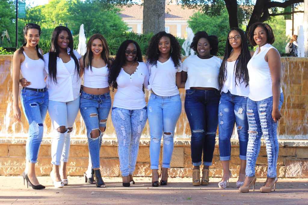 KenniWilliams1's tweet photo. PHreaks of N8ture  Wednesday at #UNTStrutLikeAnAlpha @7! Come out and support 🙈🙊👊🏾 https://t.co/VqeXklPidf