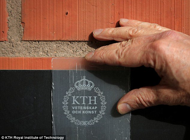 IntersealSW's tweet image. Scientists create TRANSPARENT wood and could replace glass in windows! ow.ly/10wNlz