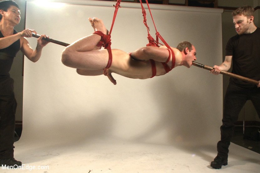 voldenuit_56's tweet photo. #MenOfEdge(#際立つ男たち) #JonahMarx #BDSM #Torture #Gay
#SM系動画
→https://t.co/1hrUcQ0OGd
#Clips
→https://t.co/sdVeJIDWhe https://t.co/H2IUcfIL0T