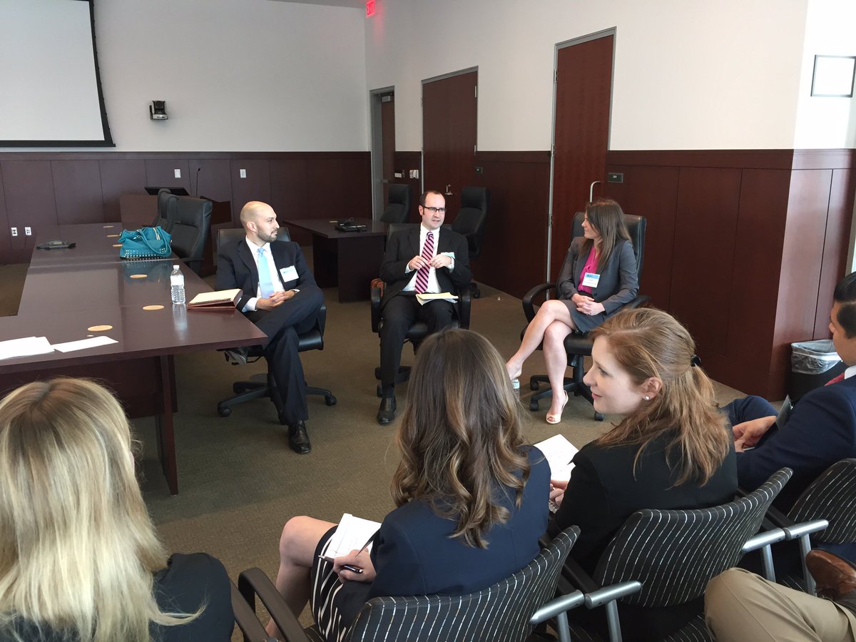 All-star panel giving YLDers tips to succeed as an associate and make partner. @jweiss10 <a href="/jschwed1/">Jamie Schwedler</a> <a href="/drewerteschik/">Drew Erteschik</a>