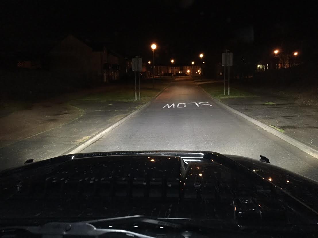 buzzracingltd's tweet photo. Need some light in your life? These J series are perfect for your Jeep Wrangler #jwspeaker #jeepjk #buzzracing https://t.co/K6sDmfd0Tj