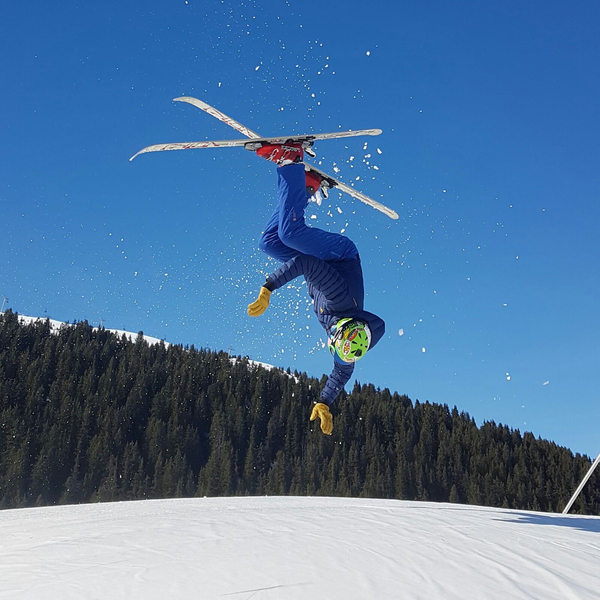 breathingguide's tweet photo. That's one of my crazy nephews.  He normally lands them!
#overcookedit https://t.co/ahCnMmqOmI