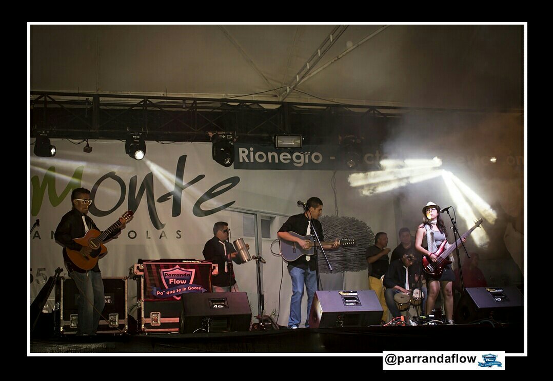parrandaflow's tweet photo. "La música es una cosa amplia, sin límites, sin fronteras, sin banderas"
#Feliziniciodesemana #Music #Parrandaflow https://t.co/eB9Ug1MrIW
