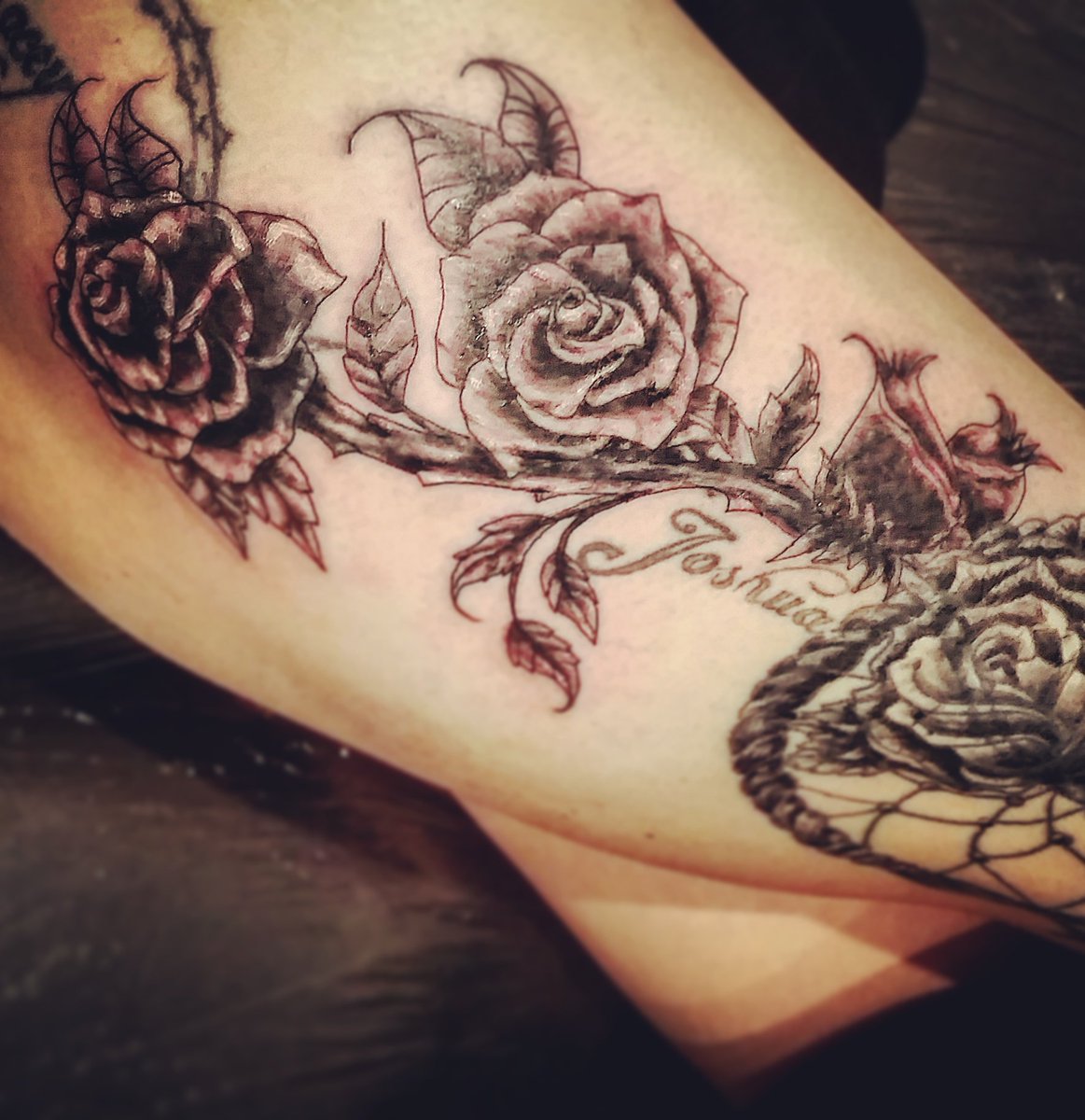 studio27_kent's tweet photo. Rework/cover ups, I prefer to do them all freehand, that way I can express the artwork live in front of the client https://t.co/1NH97rNqmG
