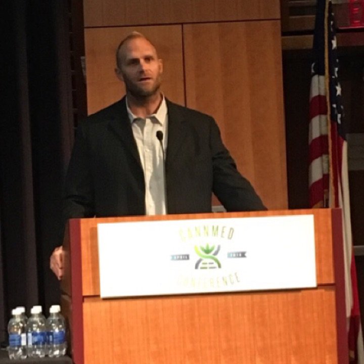 Courtagen's tweet photo. "Full legalization of cannabis needs to happen." "Vote for cannabis any chance you can." - @KyleTurley #cannmed2016 https://t.co/2Zg5CiYuQd