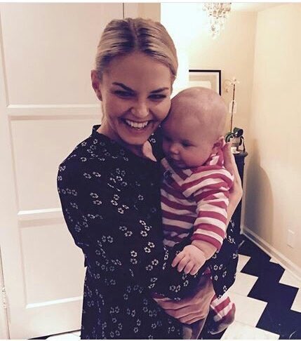 Mentaachan's tweet photo. #31DaysOfJMo Day 31 Why I love her? Cause she's an angel, she's lovely and pure kind! And of course a great actress https://t.co/0X7mwlglGe