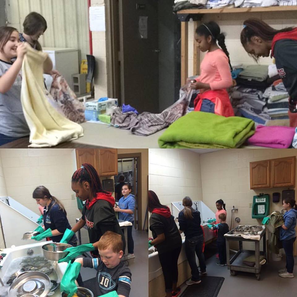 rcsraiders's tweet photo. Our #HamletMiddle Betas are spending their Saturdays volunteering at the Richmond Co. Animal Shelter! #education https://t.co/GNwLYSOS2q