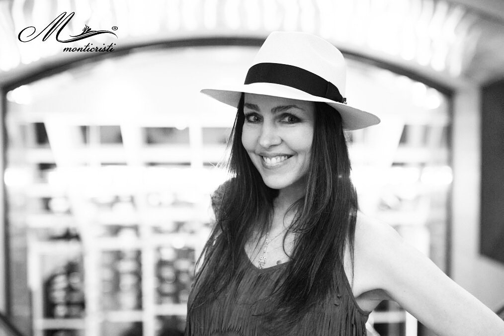 Monticristi_TM's tweet photo. #Monticristi® #NYC #fedora #luxury #fino #F_Class #hat #fineststrawhat #pajatoquilla #toquillastraw #artandlifestyle https://t.co/zJQmaP4HEs