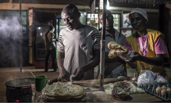 KRCUganda's tweet photo. The food summit is here 20th-21st April 2016,1st of it's kind in F.portal #pplesFoodSummit.@hivos @IIED @ednahkarama https://t.co/5KNzWkRdp2
