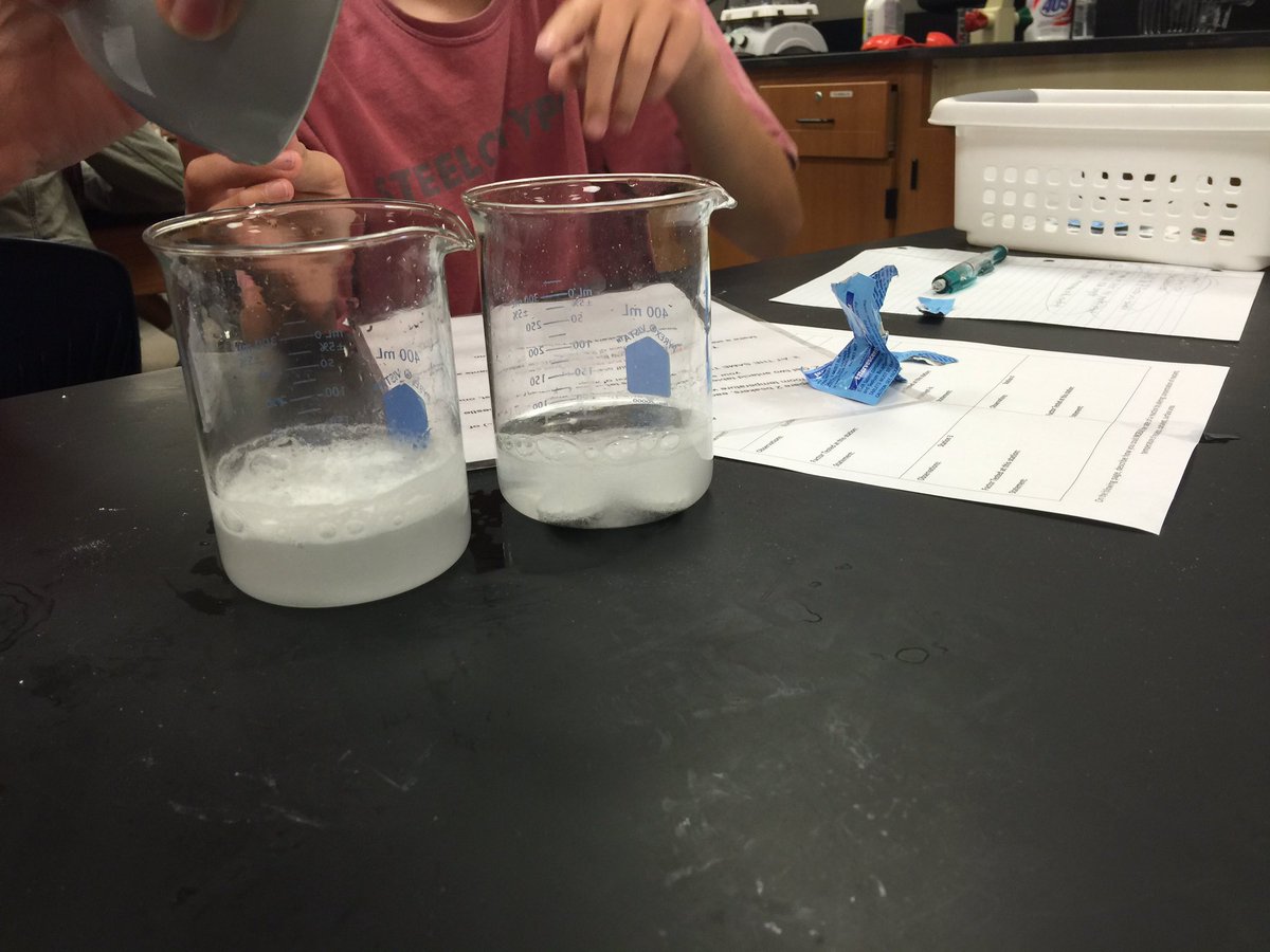 jbrown0503's tweet photo. Fewell's Metal Reactivity Lab and Norton's Reaction Rates Lab all in one learning space. #ALsci #transformALed https://t.co/6oxegFQbTy