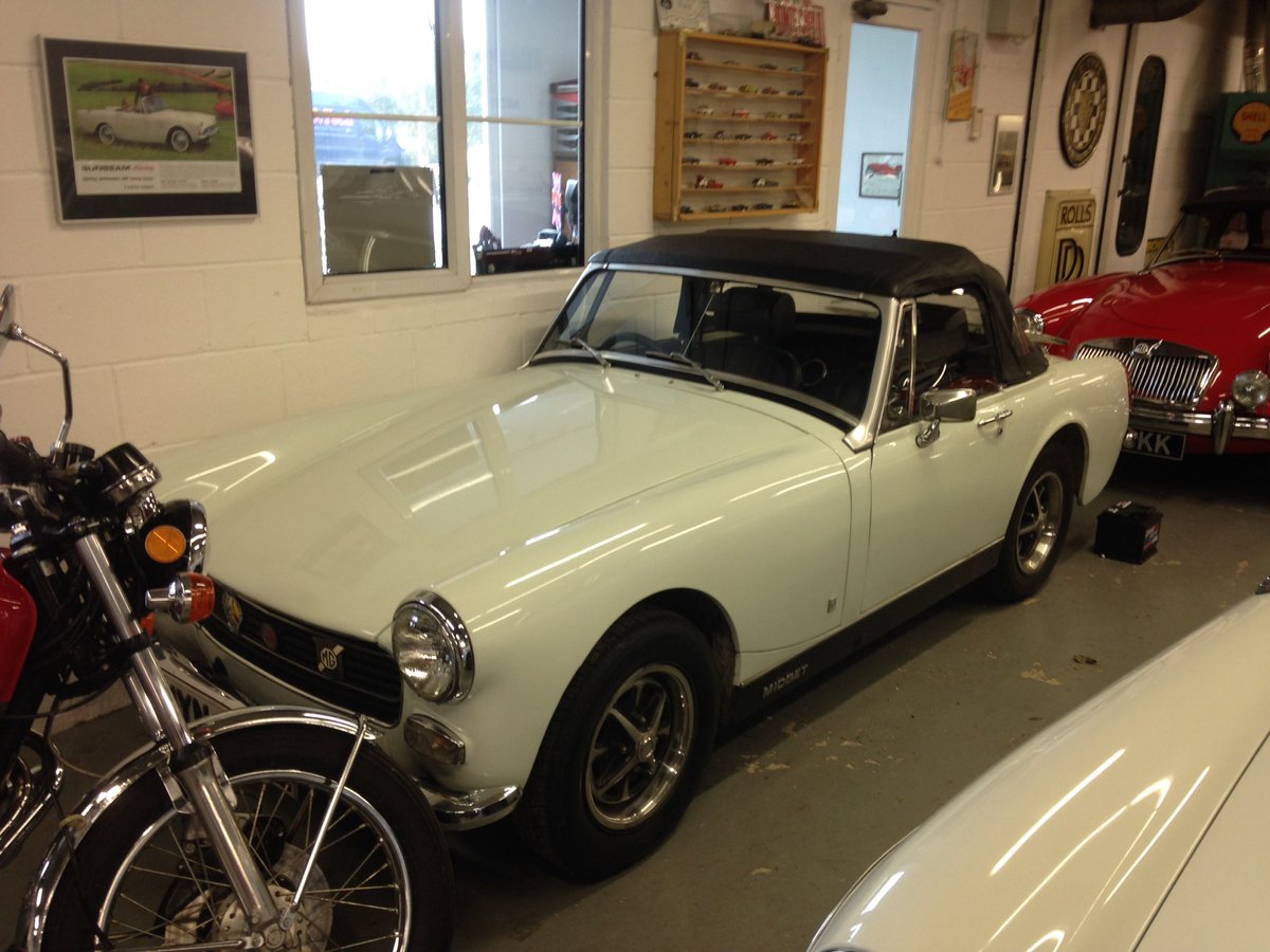 travelinperil's tweet photo. #MG #midget #formerglory #postcombe https://t.co/95fBUz7Wzz