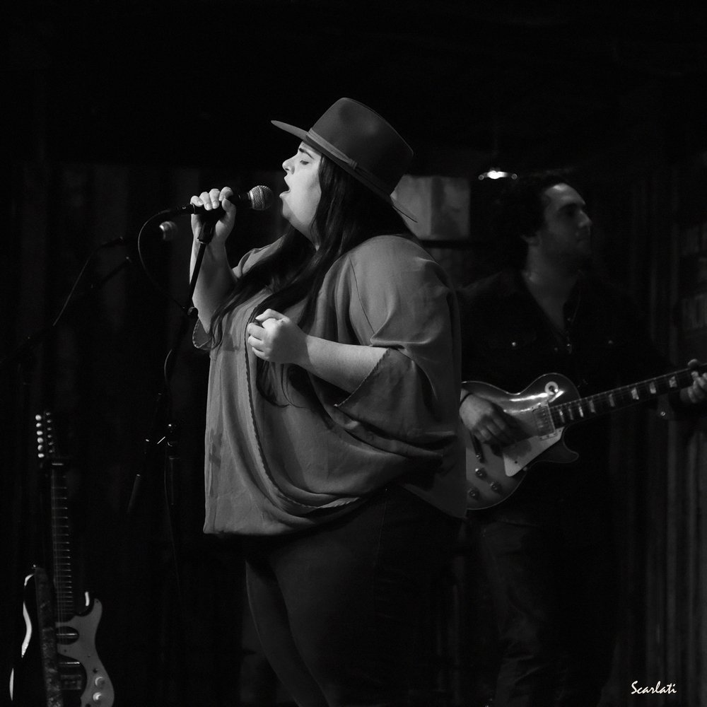 MusicCityRoots's tweet photo. New @anthonyscarlati pics w/ @LaTerzaClasse @WayDownWanderer @Julie_Rhodes_ @MemphisUkeBand
https://t.co/QRs1JkgV5e https://t.co/xFmc9N1d7F