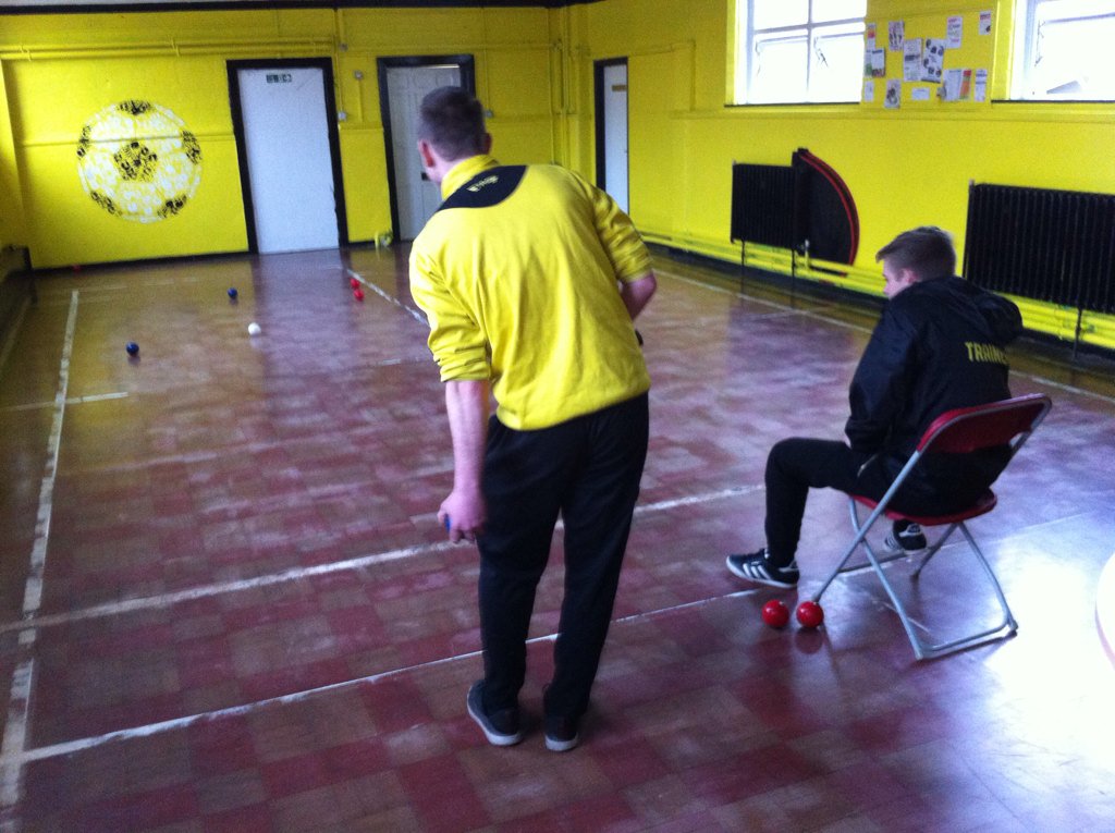 BurtonAlbionCT's tweet photo. Our trainees learning to adapt activities to suit individual and group needs #b2b #traineeship #myfuturegoal https://t.co/kCtcGgJkjA