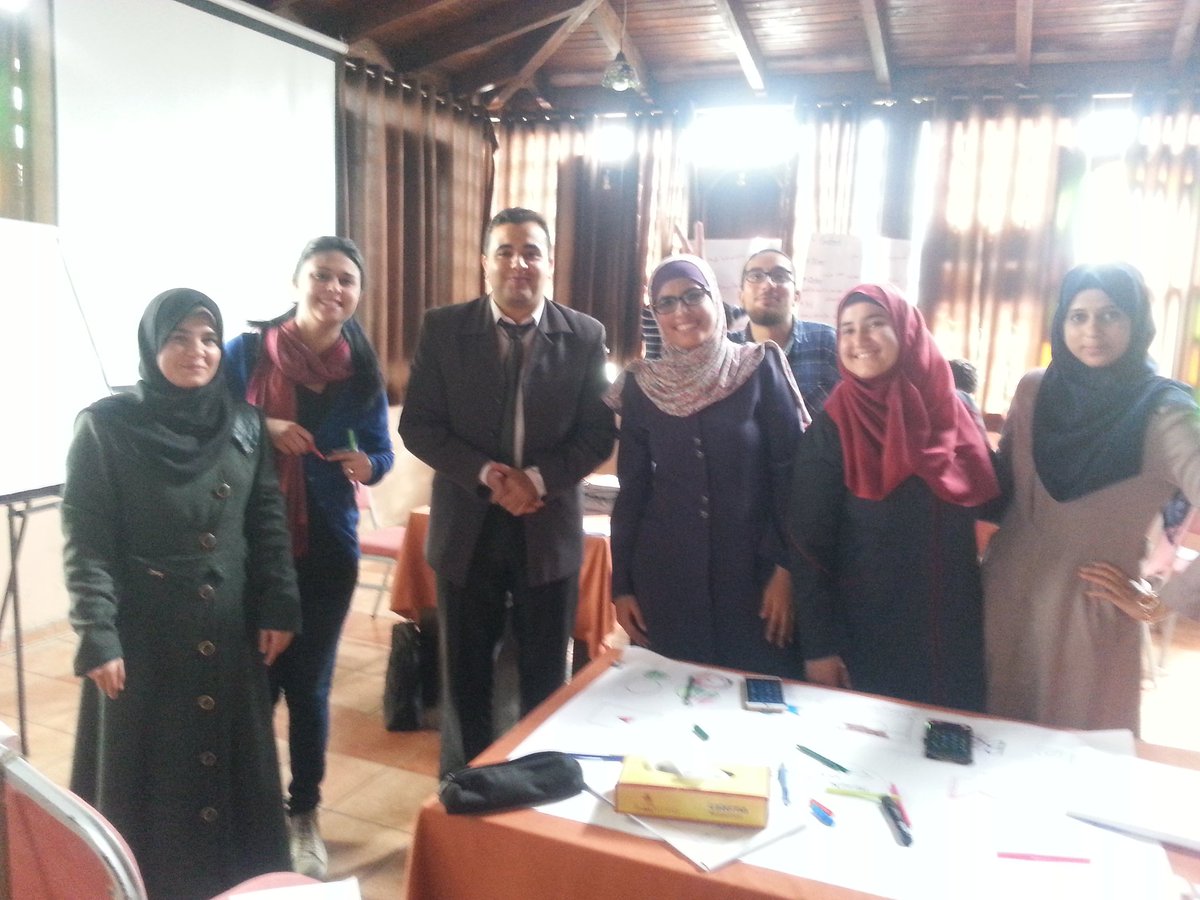 AbeerNaga's tweet photo. It was an amazing session with Eng Khaled Shbair
Thx #Gaza_Digital https://t.co/ZDJJtCQa0h