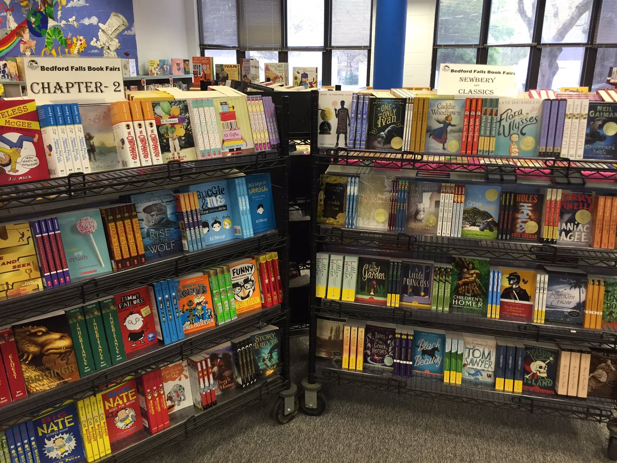 manateereads's tweet photo. The @BedfordFallsBks Book Fair is here! Please stop by the Media Center this week to browse the great selection! 😀📚 https://t.co/UdRXhKw742
