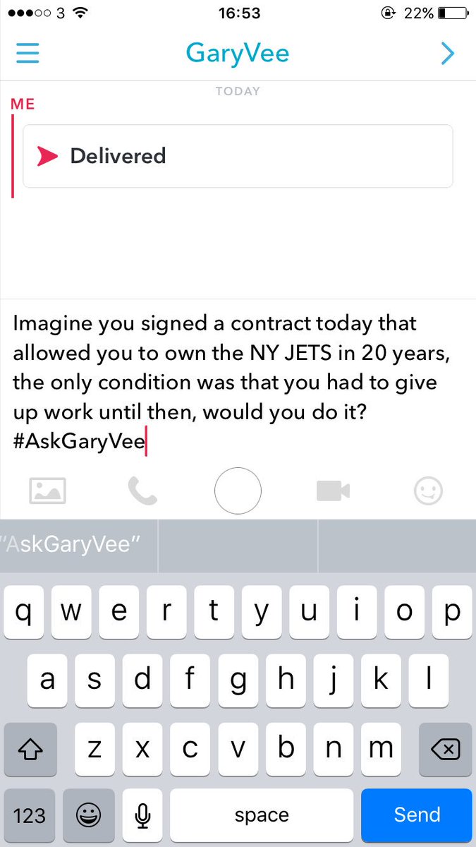 ciarajanegrace's tweet photo. @heartbread @garyvee #AskGaryVee https://t.co/Gr7q7d9kFq