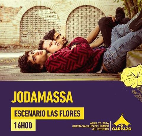 disclosureee_'s tweet photo. #ElCarpazo
@radiocityec  junto a @jodamassa y yo juntos a ustedes hasta que la suerte venga a mi ♡♥ https://t.co/A1PzTPrXo3