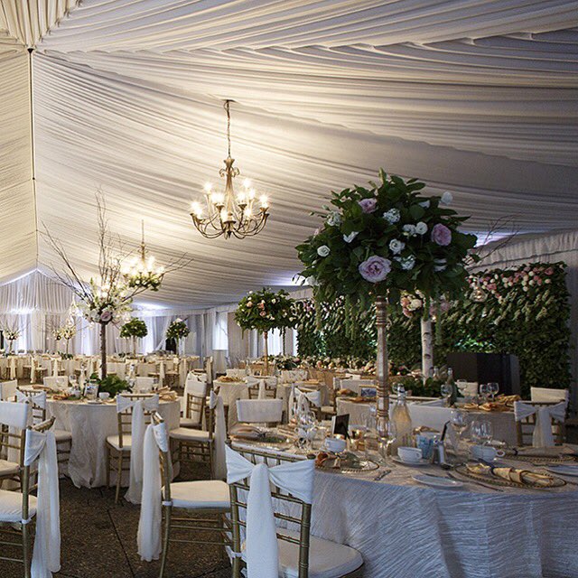Our Ivory Crinkle linen &amp; gold satin napkins look beautiful at this rooftop wedding at the <a href="/nac/">nac</a>.cna! #ottawa #linen
