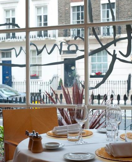 Rezurvit's tweet image. Fancy some dinner in a quiet, intimate place? Look up some options here: bit.ly/1TkJFmp #CosyDinner #Yummy