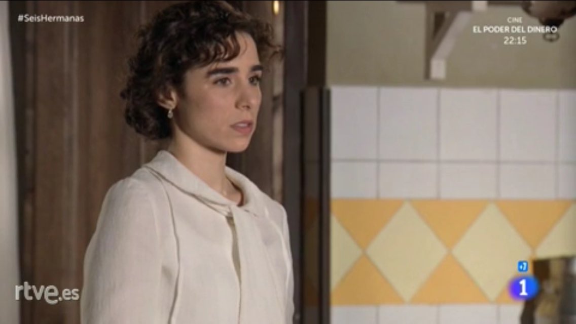 CANDELA SERRAT CfxgLNTW8AAfUB5