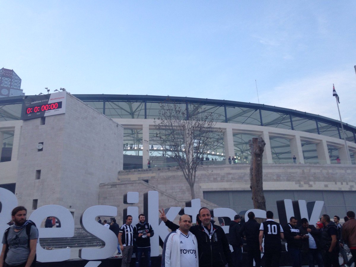 Mabed (at <a href="/VodafoneArena/">Vodafone Arena</a> for Besiktas vs Bursaspor in Beşiktaş, Istanbul w/ <a href="/averbekeyp/">eyüp averbek</a>) swarmapp.com/c/lfSJleGQvll