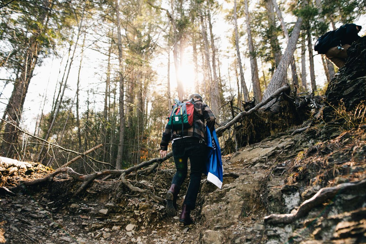 AdventureFrvr's tweet image. Adventure Forever flags are only $30, follow our journey and create your own... 📸: @Dunrath