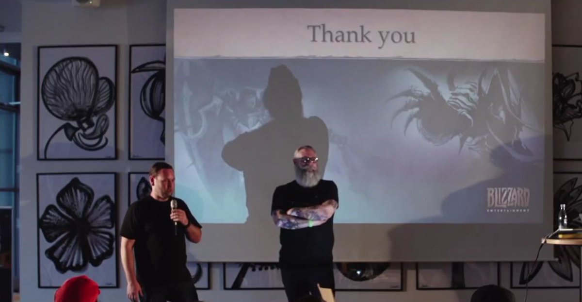 That's quite the epic pose @GiantRobotKillr's shadow casts! Watch the #NGJ16 keynote here! youtu.be/5MS7H7ZWLbU