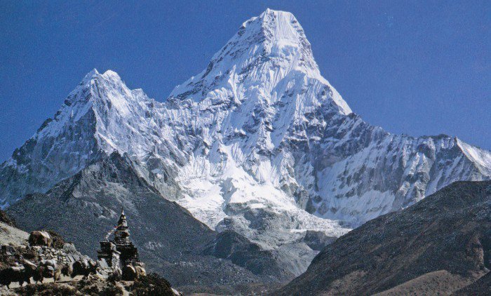 TrekkersHouse's tweet photo. Mount Amadablam..#EperienceNepal https://t.co/IWfQcADoSE