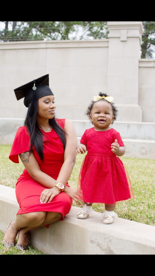PrettiLil_Rican's tweet photo. Plenty may have thought this little face would keep me from reaching this milestone...my reason to keep going❤️🎓 https://t.co/WjKAXSxY66