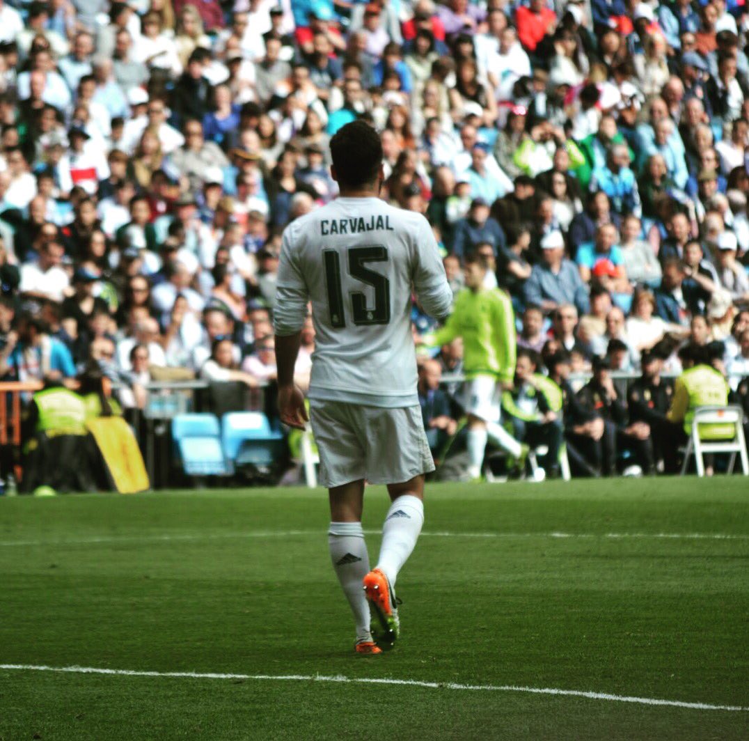 DaniCarvajal92's tweet photo. Mañana seremos 12, con vuestro apoyo todo es posible!! #halamadrid https://t.co/YBabLY2UhG