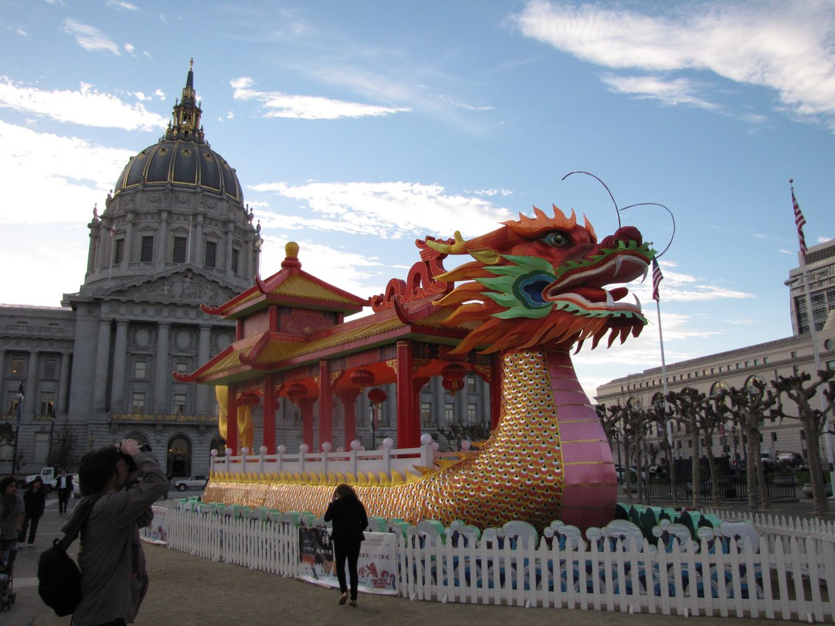JohnKingSFChron's tweet photo. From my #SFCityscape archives: in honor of rabbits now at City Hall, this 2012 dragon boat https://t.co/XnjiXy9xmX https://t.co/pj32mfnntk