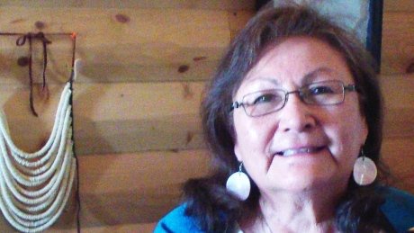 CBCIndigenous's tweet photo. New app teaches students Blackfoot language https://t.co/AN8UsktM0d https://t.co/bF2cRjZmH4
