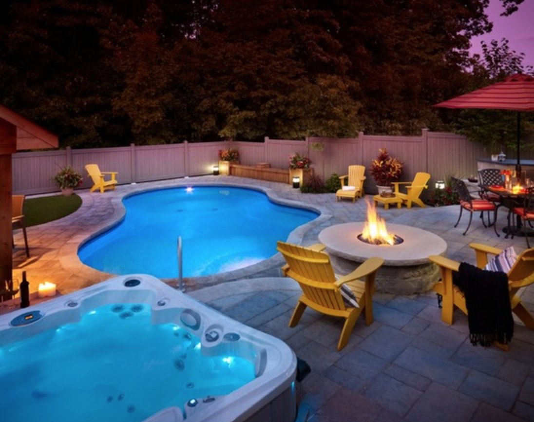 #MotivationMonday A backyard we created, it's all you need for the perfect summer! Fire, hot-tub &amp; pool! #HamOnt
