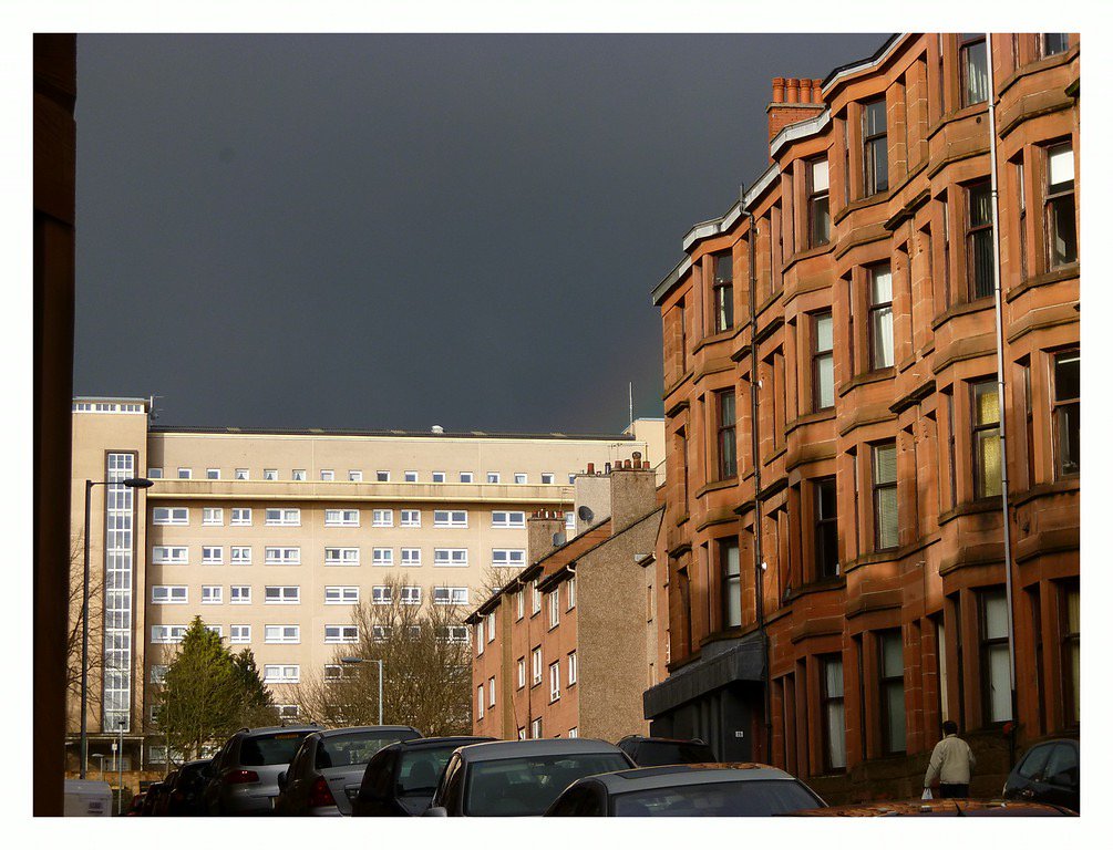 ScottishPrint's tweet image. Goodbye Exeter Drive, you were great. #thecopybureau #scottishprint Now at 33 Hyndland Street. #partick