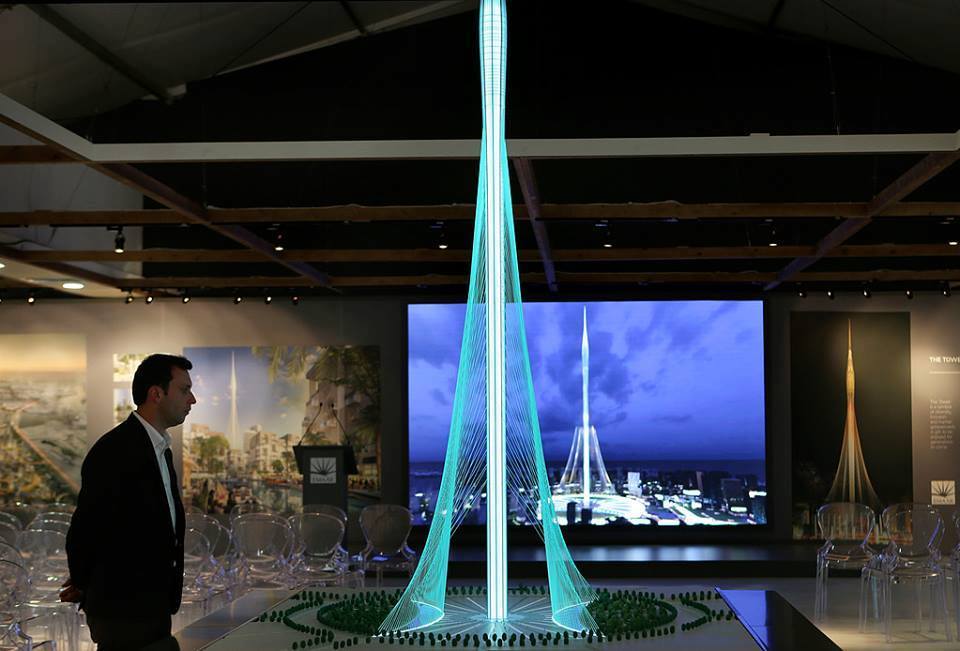 Handasiyat's tweet photo. The Amazing #Dubai reveals the design of the planned World's Highest #Skyscraper
 VIVA Dubai https://t.co/wv5BMjebbe