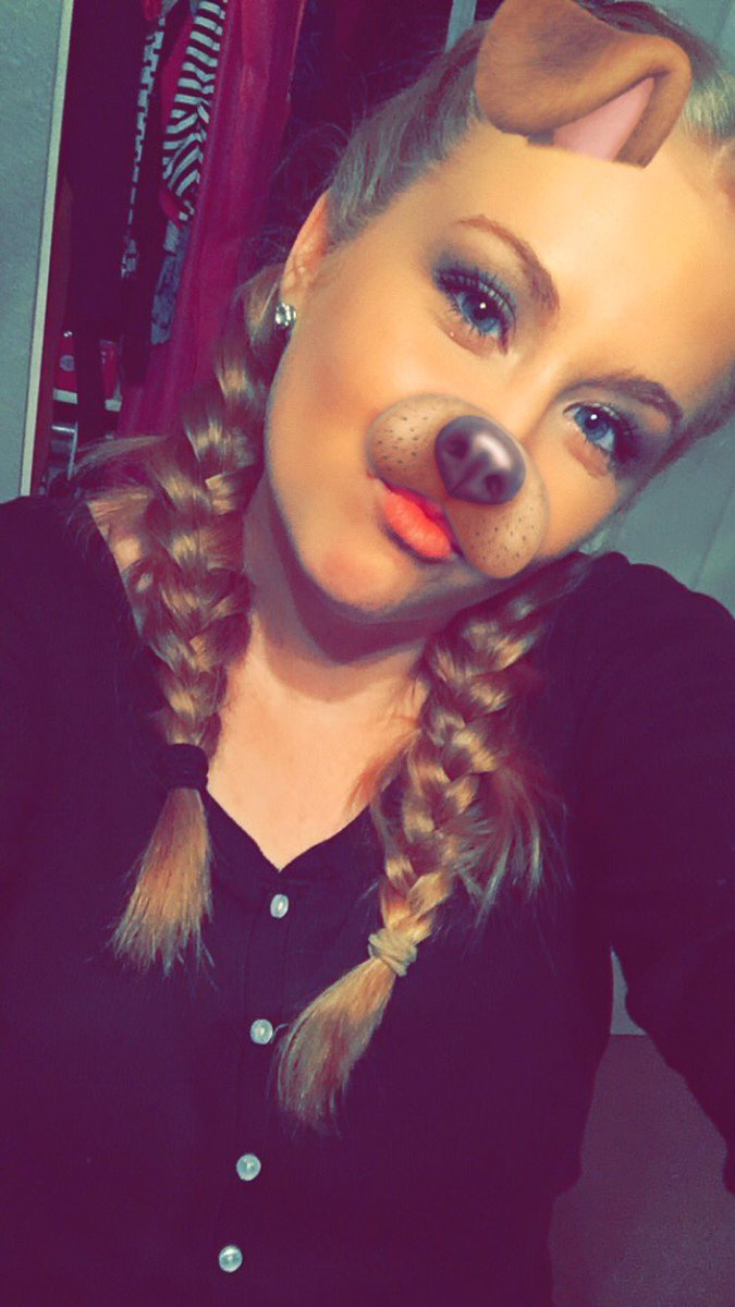 cowan_katie's tweet photo. #basicpup https://t.co/uXdXSjfpmq