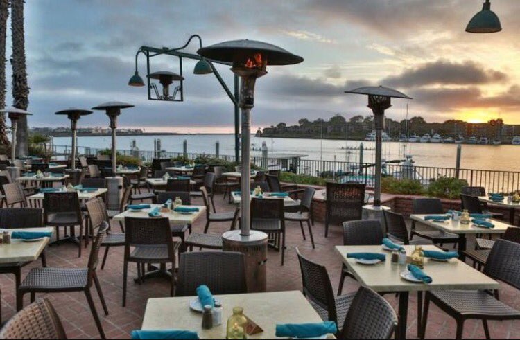 TrueEliteEvents's tweet photo. #WhisleyReds in #MarinaDelRey is the place to be June 23,2016 @7PM #openbar #painting #socializing #fun https://t.co/p0ni5SVYuG