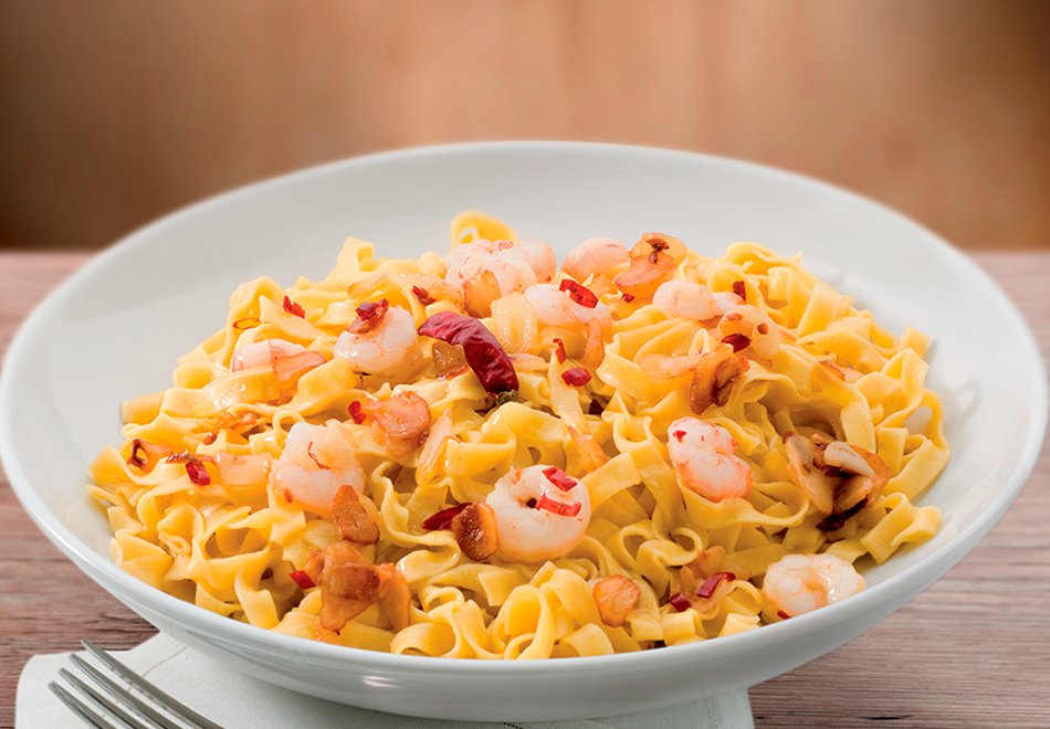 LaTagliatella's tweet photo. ¿Qué #salsa prefieres para combinar con tus #tagliatelle? Alla norma RT o Peperoncino e gamberi ❤ https://t.co/58thOALpl9