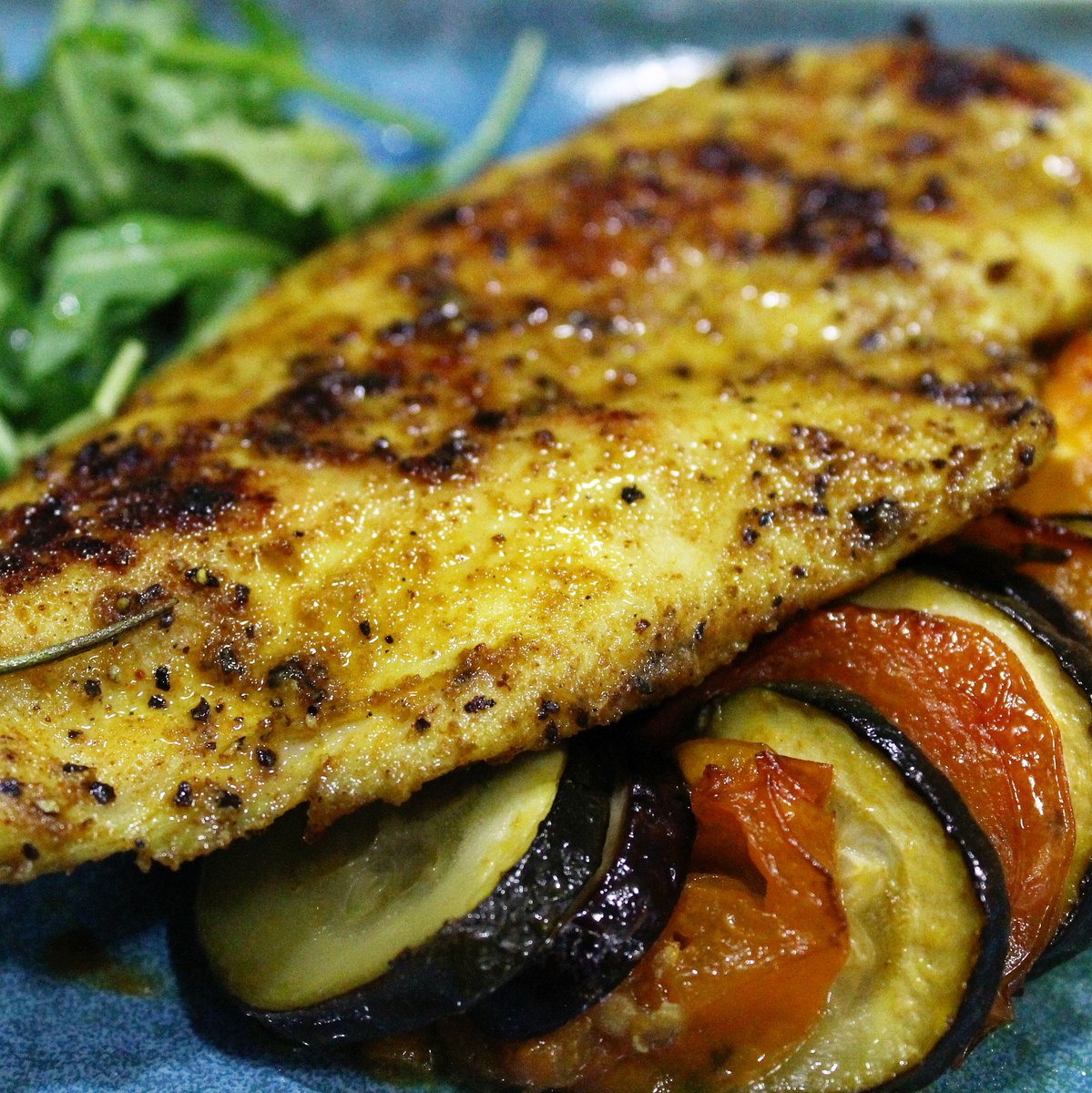CrowdCookbook's tweet image. Mouth watering grilled curry chicken and warm roasted tomato and zucchini salad #cleaneats #cooking #foodie #healthy