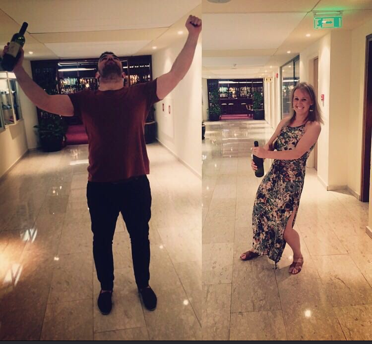 EmyrPhillips2's tweet photo. Paphos pub quiz champions 2016 #didntevencheat #redonthehead https://t.co/yKTL6IiW6l