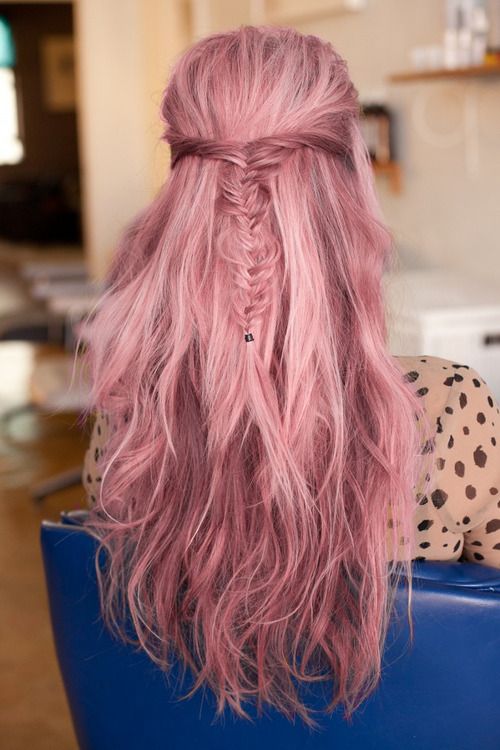 yndaco's tweet photo. Vi piacciono i capelli rosa? https://t.co/LmZwplFjD5
