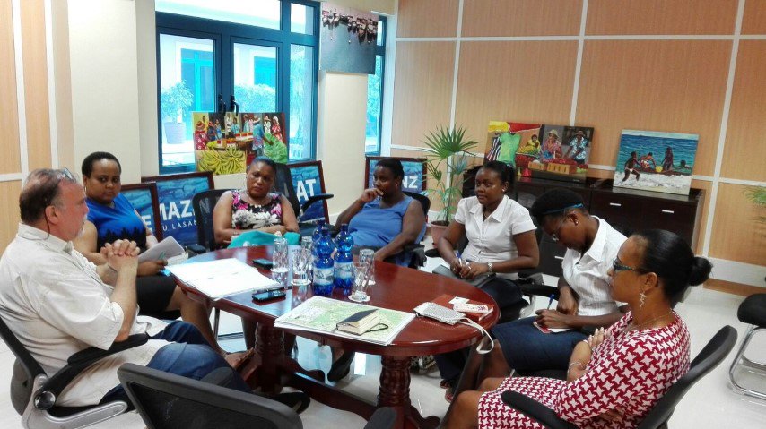 web2fordev's tweet image. .@CTAflash mission in #Seychelles meets #MoFA #SAA &amp;amp; #SFA #Socialmedia team 2discuss launch of MoFA website &amp;amp; FB pgs