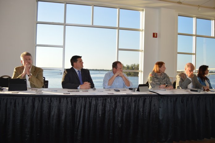fgcueaglenews's tweet photo. Lake O releases’ effect on Caloosahatchee discussed in town hall meeting. Read more:
https://t.co/WmbBEvNAHr https://t.co/tBqBJGgNM2