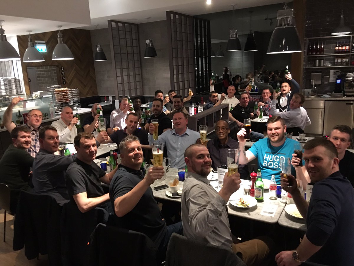 #KOE16 finalist dinner! <a href="/WeAreSUGM/">WeAreSUGM</a> good luck for tomorrow!!