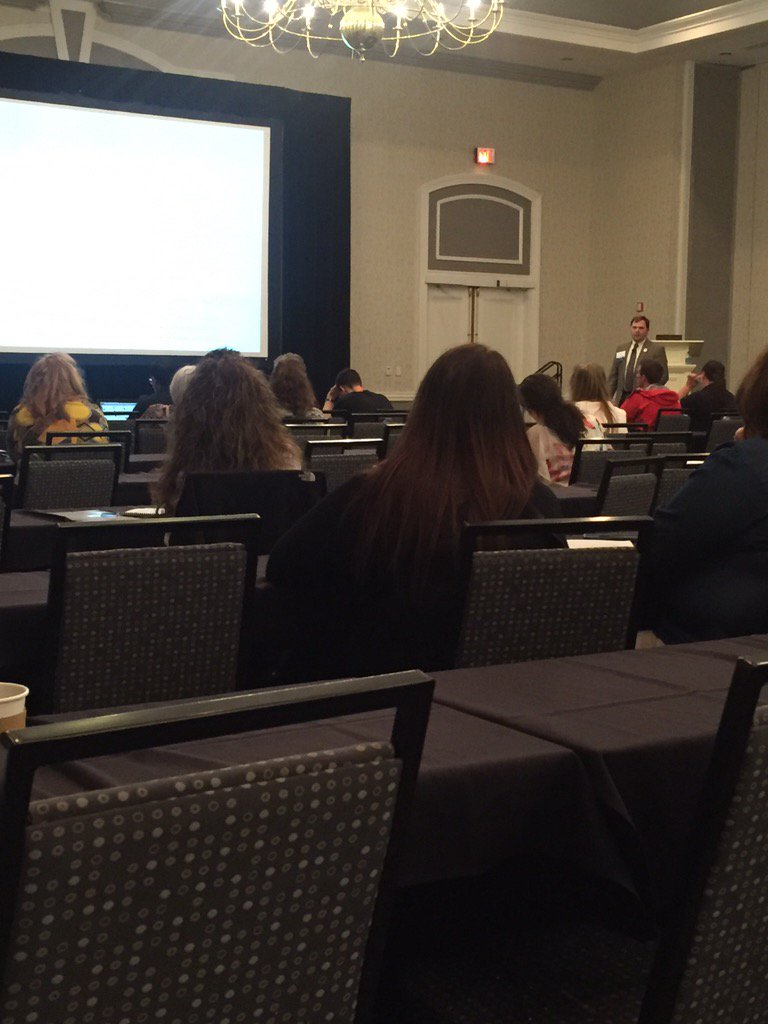 NJSOUTHSTAR's tweet image. #CCTMC16 Taking a "Time Out" Before Initiating RSI improves patient Safety and First Attempt Success with @ktcollopy