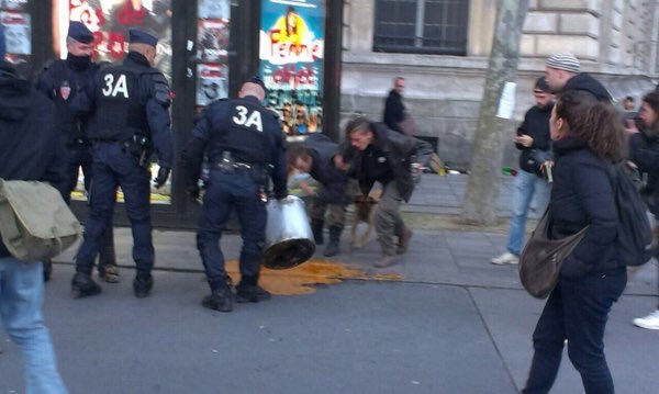 Voir l'image sur Twitter