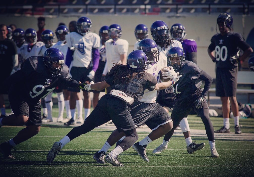 javonbrown74's tweet image. Scrimmage I had to make a name for myself early🐗🏈💜 #buffball🏈 #abcfootball🐗🏈 #WeReady🔥