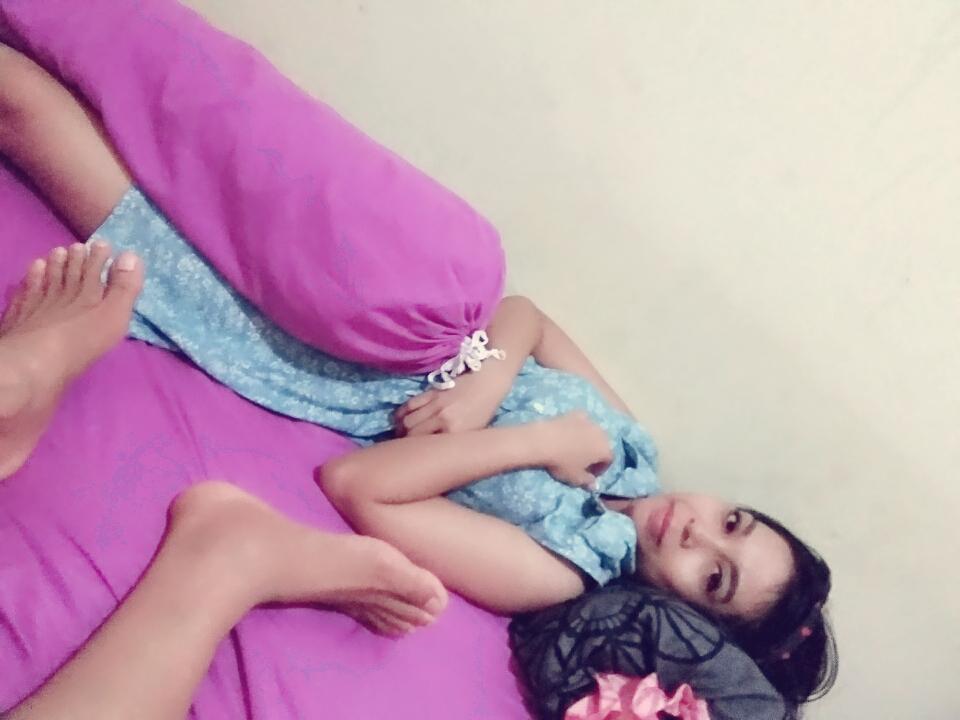 caprin39's tweet image. Me.. 😊