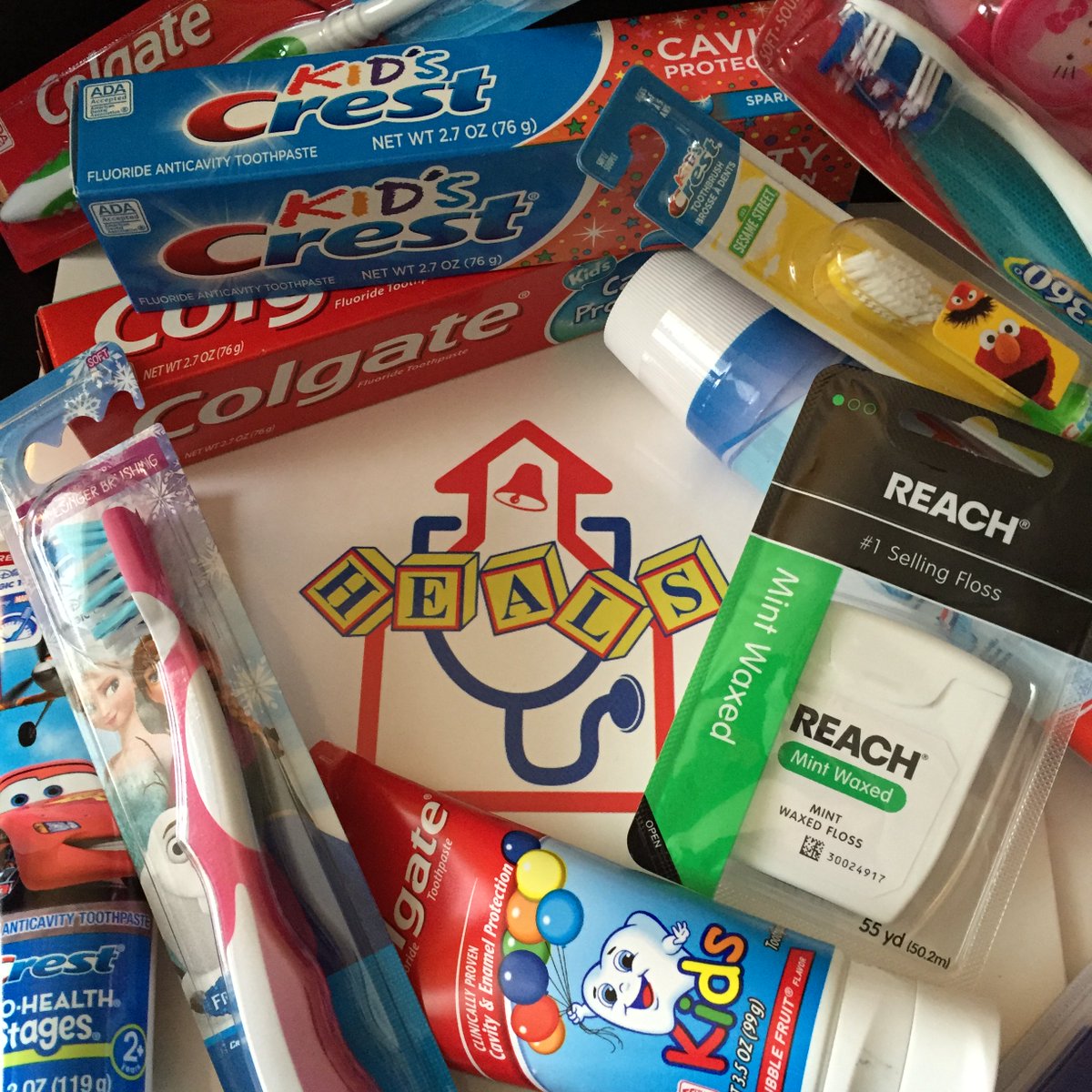 HEALSINC's tweet photo. Toothbrushes, toothpaste &amp; dental floss - kids in Huntsville/Madison Co. need these! Your gift makes a difference! https://t.co/FzxluJR5wE